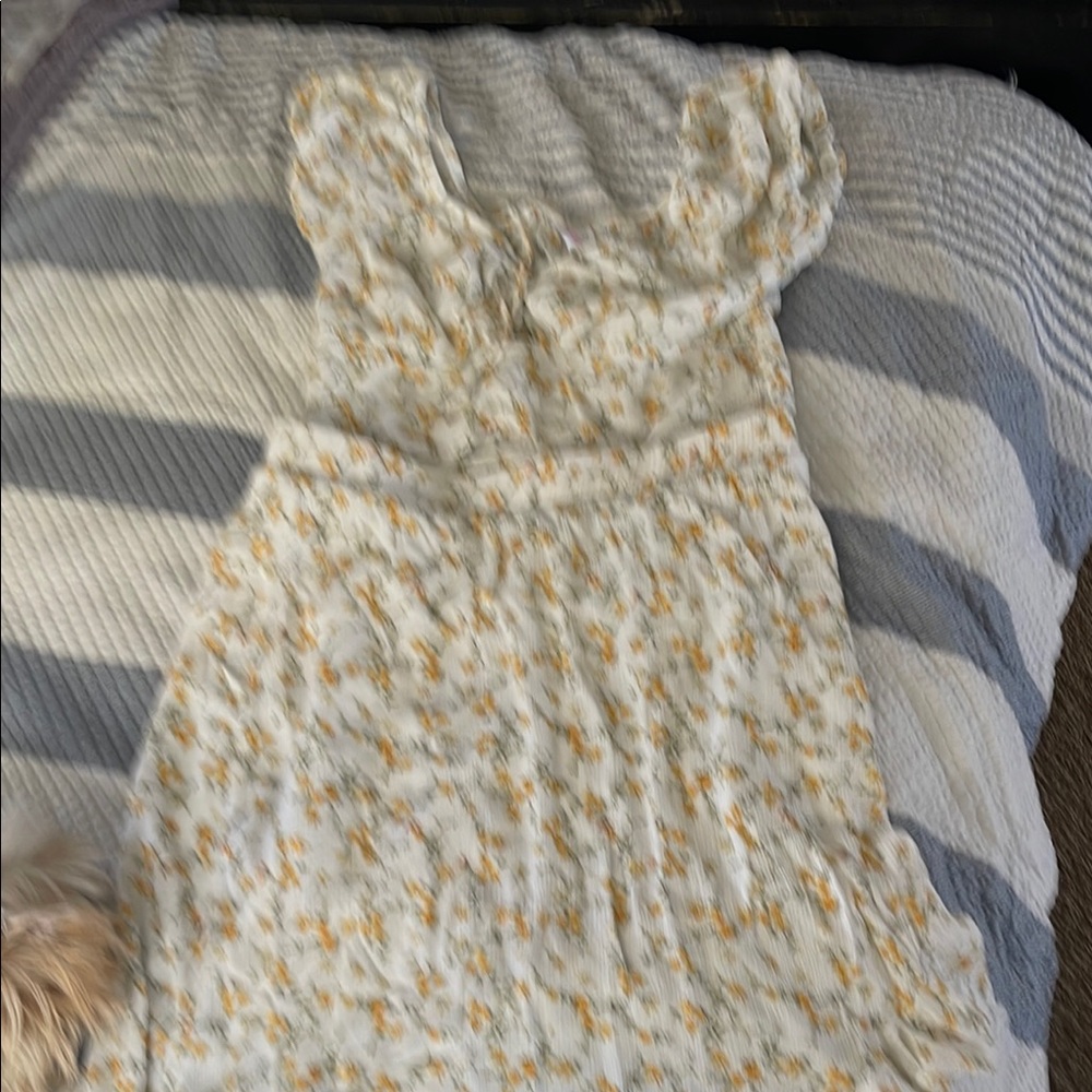 No Boundaries White and Yellow Sundress crop top and skirt Sweetheart Neckline